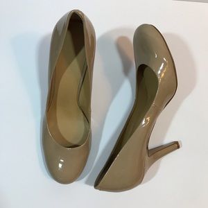 Nine West Nude Comfy Pumps